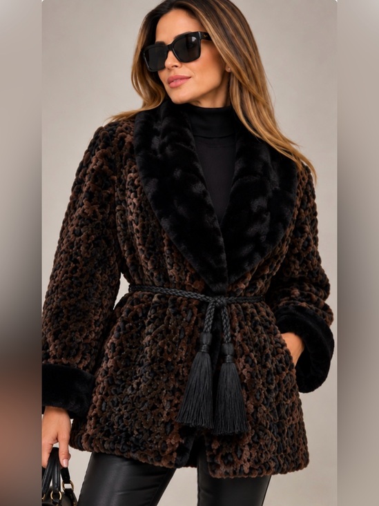 nouvelti Jackets & Blazers - Vintage Made in USA Leopard Faux Fur Coat • Belted • Excellent Condition